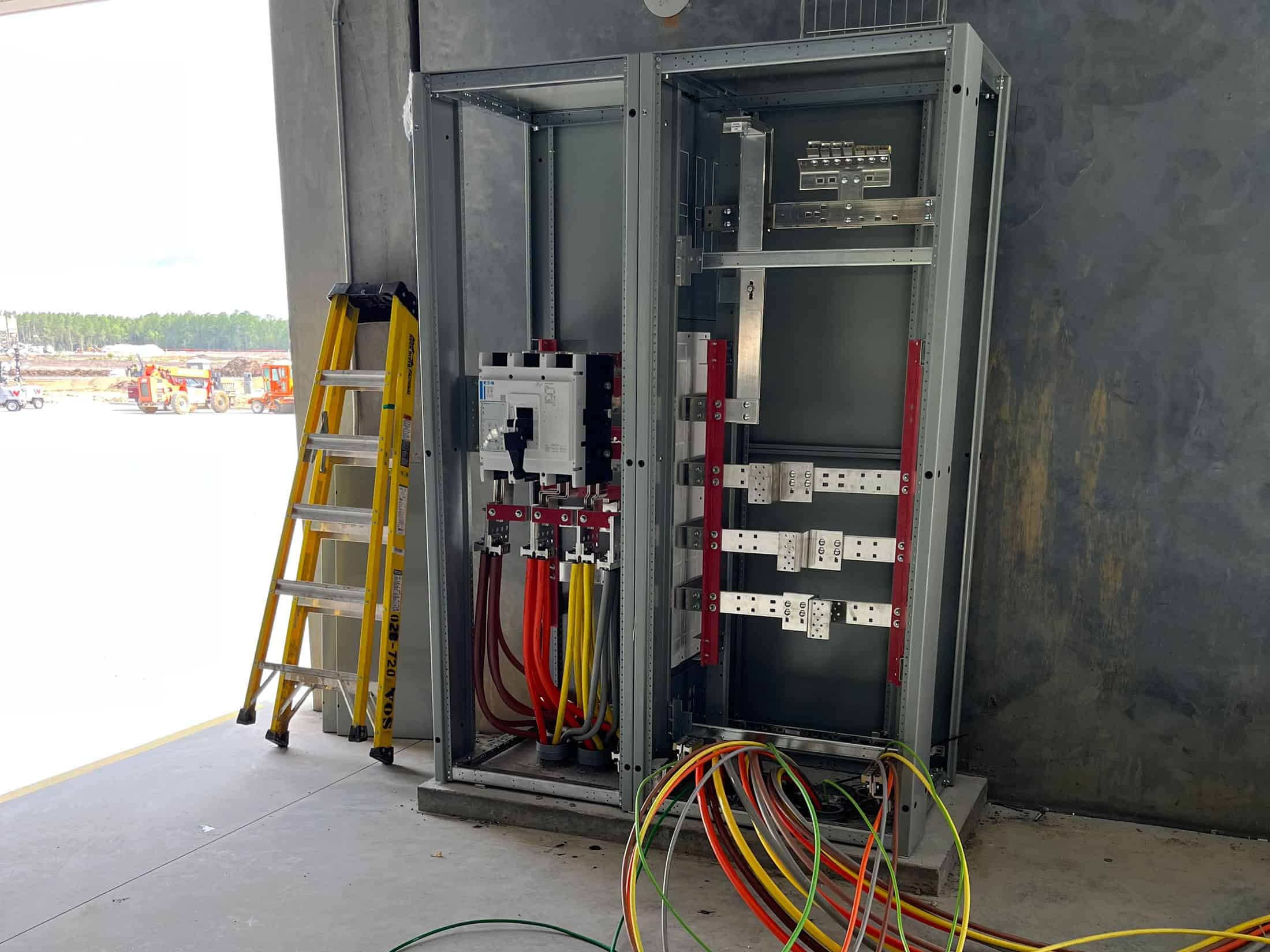 Industrial Electrician Services